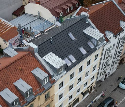 Luftaufnahme Wohn- und Geschäftsgebäude Gabelsbergerstraße 91 in München.